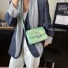 2025 Nueva Bolsa Pequeña Cuadrada Texturizada para Axila para Mujer Primavera Mori Linda Lujo Ligero Retro Simple Moda Bolso de Hombro Cruzado