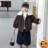 Chaqueta de Terciopelo Plus para Niños Otoño e Invierno 2026 Nueva Ropa Ligera de Algodón para Niños Invierno Guapo Niño Ropa de Algodón para Bebé Moderna