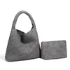 Bolso de Mano Tejido a Mano de Nuevo Estilo Transfronterizo, Bolso de Hombro Casual de Cuero Suave Degradado, Bolso Cubo Retro de Gran Capacidad para el Trabajo
