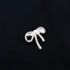 Broche para Mujer Accesorios de Ropa de Alta Gama Pin de Pedrería de Alta Gama Decoración Vintage Nicho Broche de Mariposa de Pedrería Accesorios de Ropa