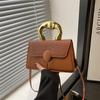 Bolsa de Mão de Metal com Textura em Relevo Estilosa e Fashion de Comércio Exterior para Mulheres 2025 Nova Versátil Bolsa Caixa de Ombro Transversal