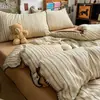 Conjunto de cama de quatro peças em gaze dupla Classe A, capa de edredom de algodão lavado, lençol de cama vintage, conjunto de três/quatro peças para dormitório com lençol de elástico