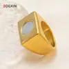 Anillo de Acero Inoxidable 18K Transfronterizo de Moda, Superficie Lisa, Índice, con Diseño Único de Nicho, Exagerada Joyería de Mano Europea y Americana de Acero de Titanio