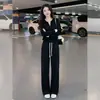 Conjunto deportivo casual de moda para mujer, moda otoño e invierno, elegante, rejuvenecedor, adelgazante, con diseño de corte recto, mangas largas y pantalones de pierna recta de cintura alta, un atuendo de dos piezas
