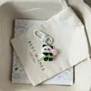Llavero Colgante de Resina de Panda Rojo de Dibujos Animados Lindo para Bolsos de Chicas Mochilas de Estudiantes Regalo para Mejor Amigo