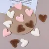 Pendientes de Pinza para el Pelo con Forma de Corazón Exagerado de Peluche Estilo Coreano Accesorio para el Cabello para Niñas con un Toque de Alta Gama
