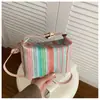 2026 Bolso Cruzado de Hombro Tejido de Paja de Nuevo Estilo de Moda Primavera-Verano para Mujer con Parche Rayado, Popular Este Año