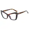 Otoño e Invierno nuevos gafas de montura en T para m-nail ojo de gato con protección contra luz azul gafas lisas marco de gafas decorativo de color contrastante europeo y americano gafas ópticas personalizadas