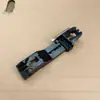 Adecuado para Nissan 2021-2025 X-Trail Rogue T33 Soporte de Manija de Puerta Delantera y Trasera Base de Manija de Puerta