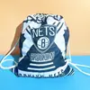 Lakers Warriors Nets Equipo de Baloncesto Mochila con Cordón Baloncesto Almacenamiento de Zapatos de Entrenamiento Gran Capacidad Estudiante Portátil