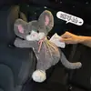 Bonita caja de pañuelos para coche, portapañuelos colgante con un toque de alta gama, artículo práctico y útil para el interior del coche