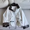 2026 nova cor de outono color block gola alta casual corta-vento jaqueta curta top solto cardigã atacado 15DW9902