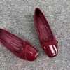 Nueva Colección Primavera/Otoño 2026: Zapatos planos de charol estilo francés, punta fina, suela blanda, planos, estilo abuela, perfectos con faldas