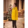 Sudadera con capucha estilo europeo forrada de polar para mujer, con un diseño único, estilo moderno y casual, cierre de media cremallera y un corte versátil de longitud media, perfecta para el invierno