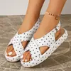 Sandalias Transfronterizas Verano 2026 Europeas y Americanas Talla Grande de Una Tira con Tiras Cruzadas Zapatos de Playa con Punta Abierta Chanclas de Suela Gruesa para Mujer