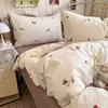 2026 Nuevo Juego de Cuatro Piezas Estudiante Dormitorio Individual Habitación Lavable Lavable a Máquina Suave Cómodo Simple Estilo Ins