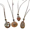 Collar colgante geométrico de madera vintage, que irradia una estética sofisticada de 'dinero viejo', una cadena para la clavícula al estilo Meilad, joyería de colgante largo para mujer, venta al por mayor