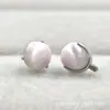 Brincos de titânio ASTMF-136 com três garras e pedra olho de gato G23 titânio três garras joias para piercing corporal pregos de lábio