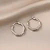Pendientes de Perla de Nuevo Estilo, Lujo Ligero y Sensación de Alta Gama, Pendientes Navideños al por Mayor, Clips Metálicos Simples para Orejas, Aros para Orejas, Pendientes de Aro Lisos