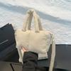Nova Bolsa de Ombro Tote Acolchoada de Algodão Grande Capacidade Simples para Mulheres 2025 Bolsa de Mão Estilosa para Meninas