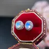 Recomendación de Producto Caliente: Aretes de Piedra Lunar Azul Natural para Mujer, Aretes de Piedra Lunar Azul Natural de Moda a Juego, Venta Directa de Fábrica