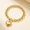 Conjunto de Pulseira e Colar de Aço Titânio com Design de Luxo de Nicho para Mulheres, Pingente Simples em Formato de Coração com Corrente de Fecho Ot