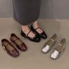 Zapatos de Primavera y Verano 2025 Nuevos Nicho Románticos de Boca Baja Tacón Bajo Cuero Commuter Elegantes Zapatos de Mujer