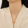 Collar de Trébol de Cuatro Hojas de la Suerte para Mujer Moda Temperamento Sentido de Alta Gama Método Antiguo Diseño de Perforación de Puntos Colgante de Flor de Cuatro Hojas Cadena para Clavícula
