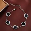 Pulsera de Flor de Cinco Hojas Multicolor Popular de Joyería Transfronteriza Temu para Mujer, Accesorio de Moda Versátil de Alta Gama y Atmósfera