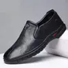 Zapatos Casuales de Cuero 2025 de Caña Baja para Hombre Comercio Exterior Transfronterizo Zapatos de Frijol con Suela Blanda Zapatos de Conducir para Papá Zapatos de Cuero para Hombre