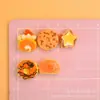 Acessórios de resina para brinquedos de comida em miniatura simulada: donuts, pão, materiais criativos de cola em gel para DIY em formato de estrela