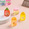 Miniatura de Paisaje Simulación Tarro de Mermelada de Naranja y Fresa Decoración DIY Accesorio Colgante Mini Adorno de Escritorio