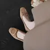 Zapatos de Mujer de Piel de Oveja de Boca Baja con Hebilla Cuadrada y Tacón Bajo, Nuevo Modelo de Principios de Primavera, Piel Genuina por Dentro y por Fuera, Punta Redonda, Caña Baja, Zapatos de Mujer para Todas las Estaciones