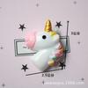 Accesorios de unicornio de resina, sombreros para niños, accesorios para teléfono móvil hechos a mano, funda de teléfono móvil color crema.