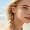 Pendientes de Moda Europeos y Americanos Transfronterizos Estilo Nuevo Simple Mini Tachuelas y Ganchos para Orejas V-Shaped Venta al por Mayor Directa del Fabricante