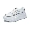 Productos genuinos 2024 Nuevos Zapatos Casuales Coreanos de Primavera y Otoño para Estudiantes, que Aumentan la Altura, de Tacón Alto, Antideslizantes, de Esponja, de Celebridad de Internet para Mujer, Zapatos Blancos