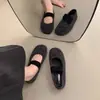 Sapatos Femininos Plus Size 41 a 43 Outono e Inverno Novos Sapatos para Mulheres Primavera e Outono Solado Macio Confortáveis Mary Jane Sapatos Single Franceses para Mulheres