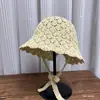 Nuevo Estilo Primavera y Verano Sombrero Exterior Hueco Transpirable para Mujer, Sombrero de Pescador de Moda con Visera y Cordón, Sombrero de Sol a Prueba de Viento
