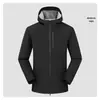 Jaqueta com Capuz Masculina Outono Novo Estilo Três-Resistente Respirável Soft Shell Forrada com Fleece