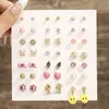 Set de 21 Pares de Aretes con Incrustaciones de Diamantes para Niña, Pequeños y Modernos Versátiles, Venta al por Mayor