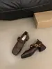 Zapatos de salón poco profundos de punta cuadrada retro estilo francés para mujer, nuevos zapatos Mary Jane de cuero para primavera y otoño 2025 para combinar con faldas