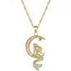 Nuevo Collar de Acero de Titanio Chapado en Oro Diosa Luna Incrustado de Diamantes Lujo Ligero Colgante de Cuello de Gama Alta Joyería Personalizada Venta al por Mayor