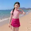 Traje de baño para niñas Conjunto de dos piezas Verano Manga corta Falda corta Traje de baño rosa para niñas pequeñas Ropa para niños Traje de baño de falda dividida