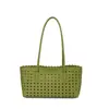 Bolso de axila de tejido calado minimalista de nicho para mujer 2026 Verano estilo versátil de vacaciones para ir al trabajo de un solo hombro bolso para madre e hijo