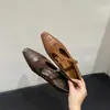 Zapatos de tacón alto Mary Jane para mujer Zapatos de celebridad de Internet francesa Zapatos con plataforma interior Otoño 2025 Nuevos Zapatos pequeños de cuero con tacón de cuña