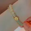 Novo Bracelete Flor de Pessegueiro e Jade de Campo para Mulheres, Estilo Chinês, Simples, Literário, Retrô, Luxo Acessível, Design Ins de Alta Qualidade, Presente para Melhores Amigas
