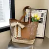 Nova Bolsa de Palha Tecida de Verão 2026, Bolsa Feita à Mão, Bolsa de Praia Estilo Resort à Beira-Mar, Bolsa de Ombro de Grande Capacidade para Mulheres