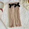 Meias de Tricô Planas Estilo Novo Outono/Primavera com Laço de Veludo para Mulheres, Meias de Renda Estilo Coreano até o Meio da Panturrilha