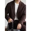 Estilo Old Money Retro Gamuza Sintética Solapa de Muesca Traje para Hombre Otoño 2026 Blazer Casual para Viajes de Negocios