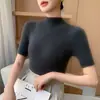 Suéter de tricô feminino de peça única sem costura, atacado e dropshipping para comércio exterior, novo para primavera e outono, com gola alta meia e mangas curtas, caimento justo